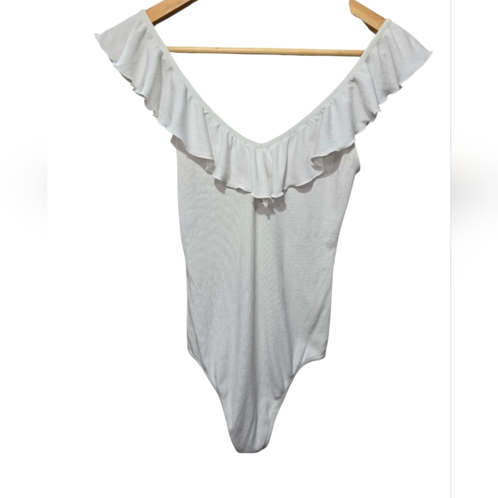 Aritzia Wilfred Ruffle Bodysuit Size S